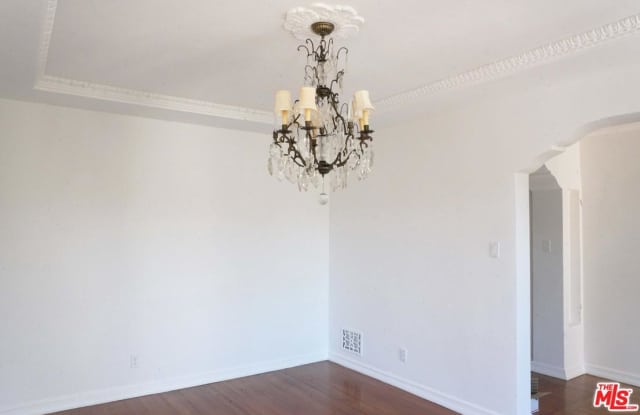 1167 South CRESCENT HEIGHTS Gallery 4