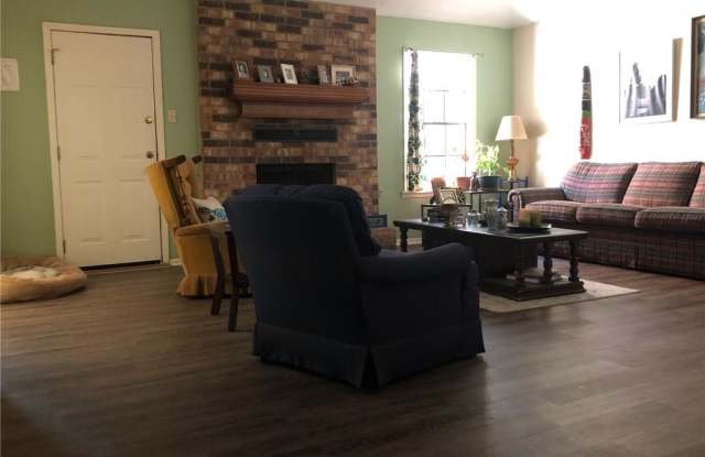 818 Rio Grande Lane Gallery 3