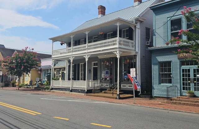 214 S TALBOT Street Gallery 2