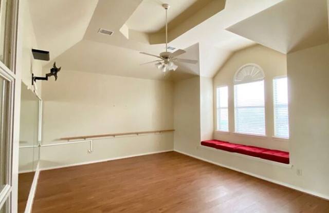 14883 Turnbridge Drive Gallery 4