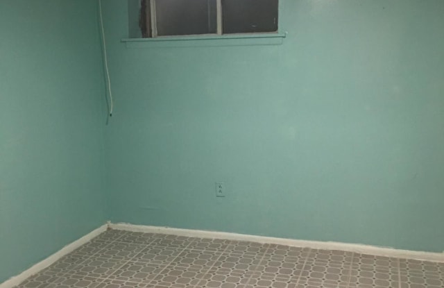 252 S 10TH STREET - 252 South 10th Street, Philadelphia, PA 19107