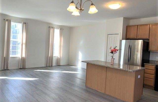28558 TRACI Trail Gallery 3