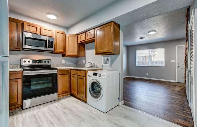 Howes Townhomes photos photos