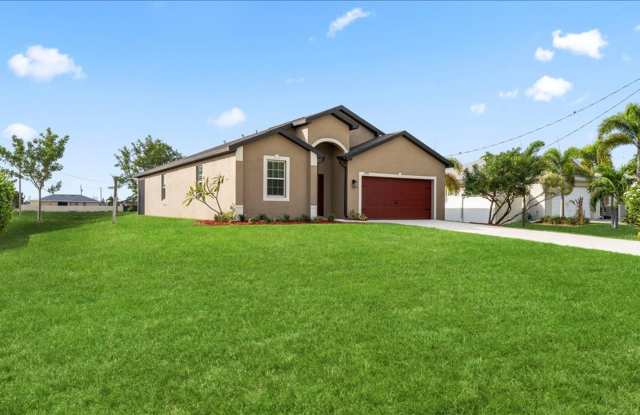 Available Now $ bedroom 2 bath home Gallery 3