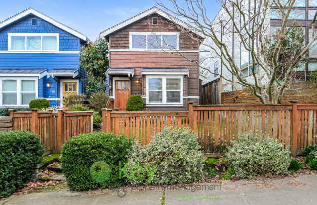 Modern Comfort Meets Urban Living in Seattle - 1119 24th Avenue South, Seattle, WA 98144