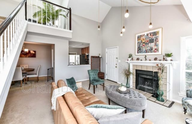 4561 Interlachen Ct - 4561 Interlachen Court, Lincolnia, VA 22312