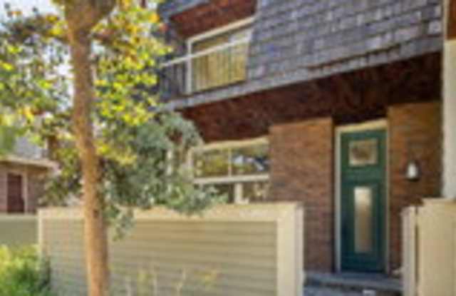 13360 Maxella Avenue Gallery 3