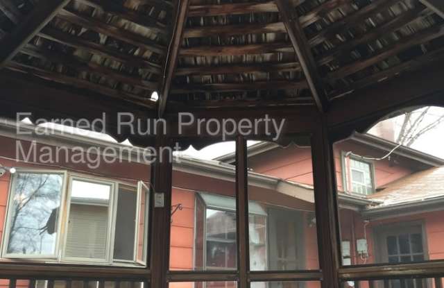 225 West Central Avenue Gallery 3