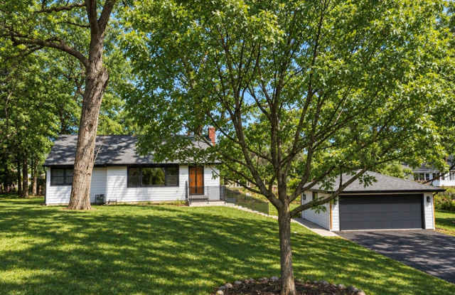 21334 W Pepper Drive Gallery 3