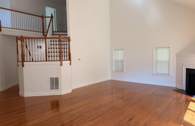149 Birch Avenue Gallery 4