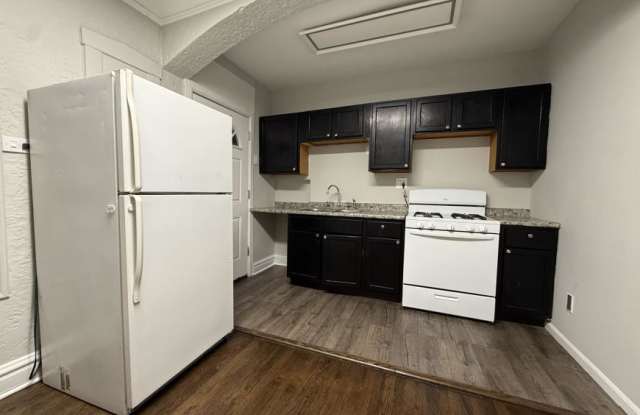 2759-65 North Kilbourn Ave. photos photos