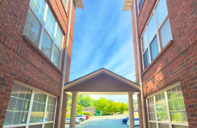 ***Welcome to Highland Reserve at Lindley Park*** Gallery 4