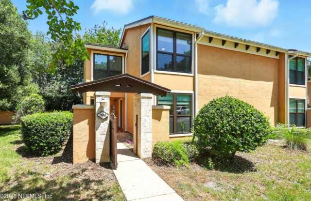 Walk to Ponte Vedra Beach (yes, the beach) photos photos