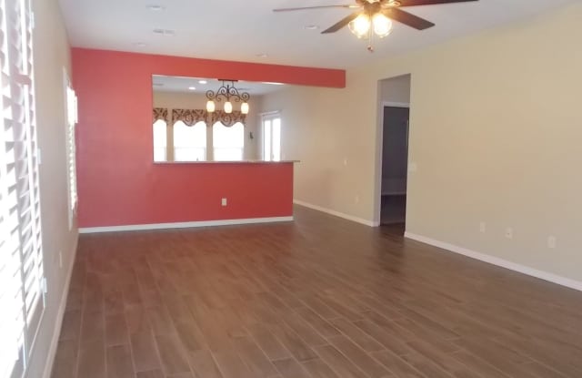 Beautiful 55+ Single-Story Home Available in Mesquite Gallery 4
