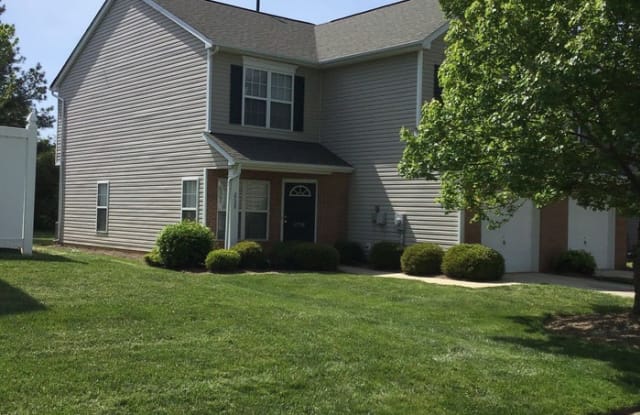2738 Mill Valley Court - 2738 Mill Valley Court, Charlotte, NC 28105