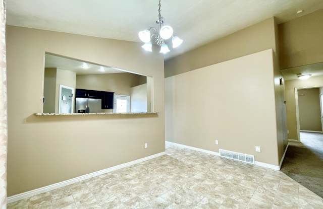 10695 Pine Grove Way photos photos