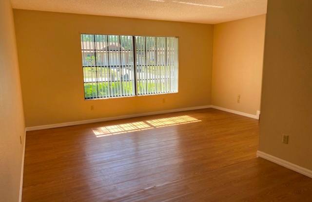 8971 ANGELICA DR Gallery 3