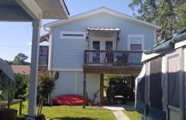 1218 2nd Street - 1218 Second Street, Gulfport, MS 39501
