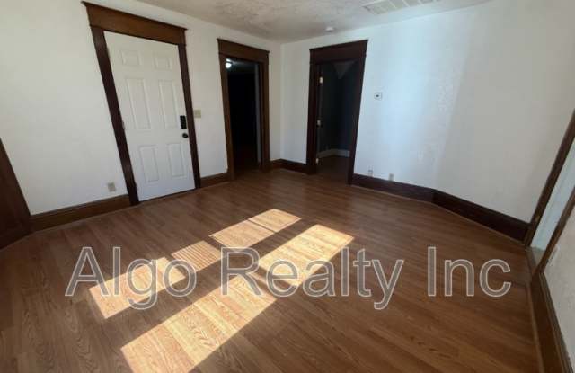 1040 Jessie St - 2 Gallery 4