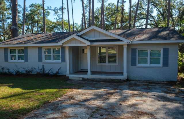 1501 Sharon Road photos photos