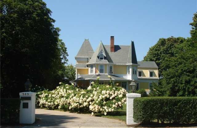 589 Bellevue Avenue photos photos