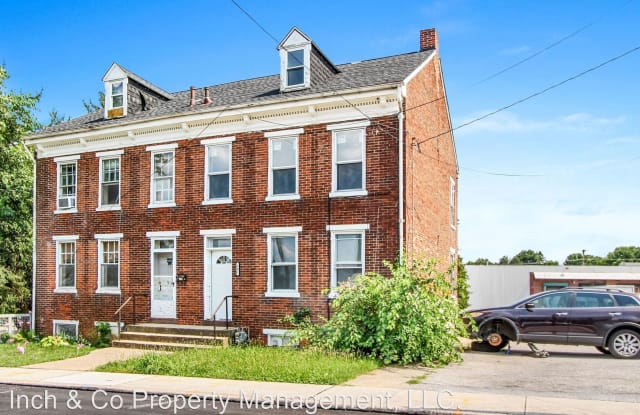 392 E Maple - 392 East Maple Street, York, PA 17403