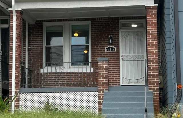 617 KENNEDY Street NW photos photos