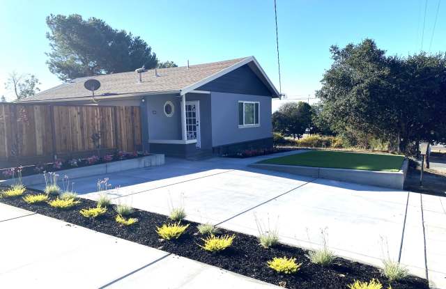 4116 Mountain View Avenue - 4116 Mountain View Avenue, Oakland, CA 94605