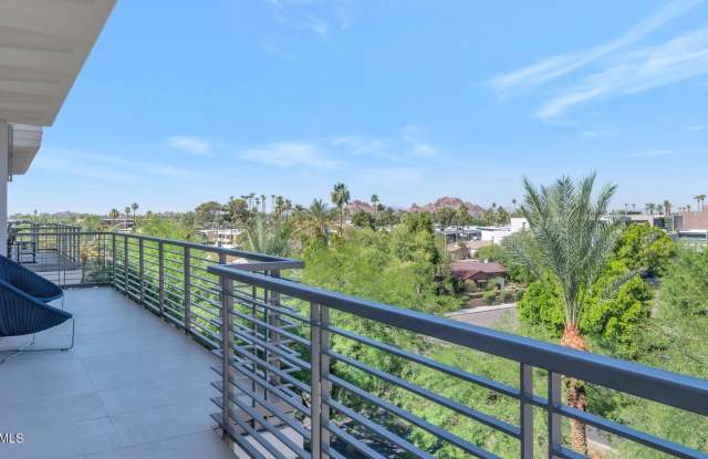 3801 N GOLDWATER Boulevard Gallery 2