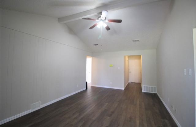 2901 Lanette Ln Gallery 4