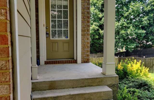 6080 Bentley Way Gallery 2
