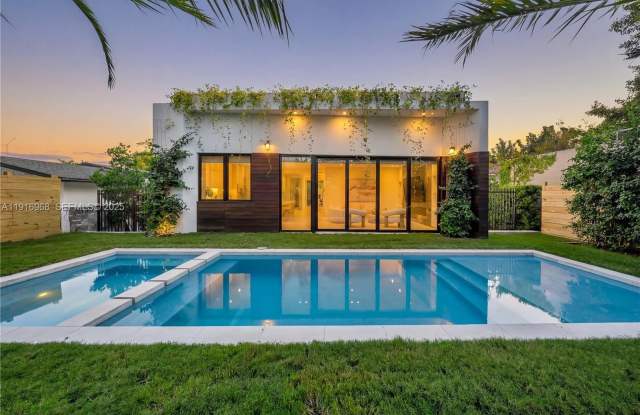 34 SW 26th Rd photos photos