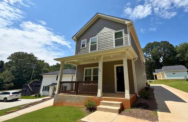 NEW CONSTRUCTION PRE-LEASING FOR AUGUST 2027! Gallery 1