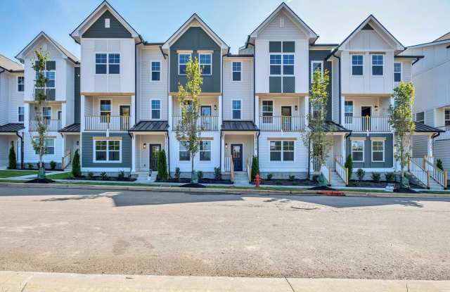 Bright and Airy Townhome at Maple Grove in East! photos photos