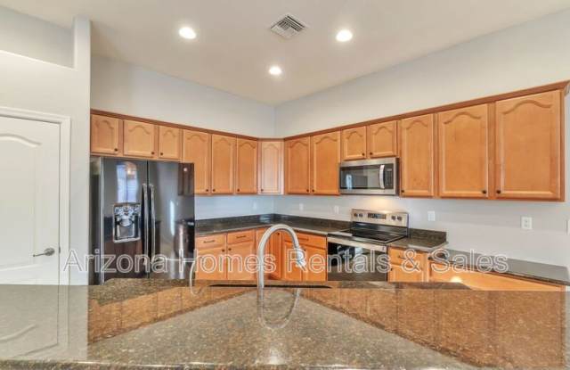 7802 E Treetop Drive Gallery 4