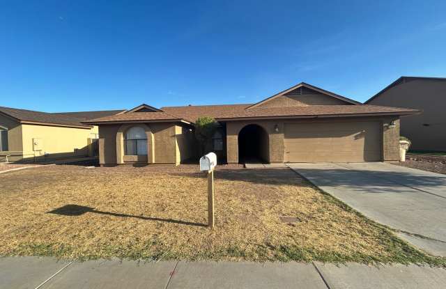 NO HOA, 4 BED, 2 BATH, HOME IN ESTABLISHED NEIGHBORHOOD Gallery 1