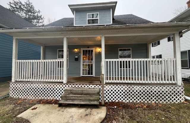 411 Studebaker St photos photos