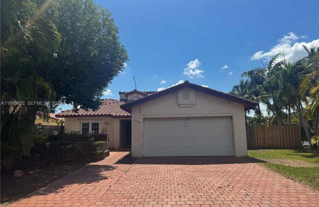 14750 SW 111th St photos photos