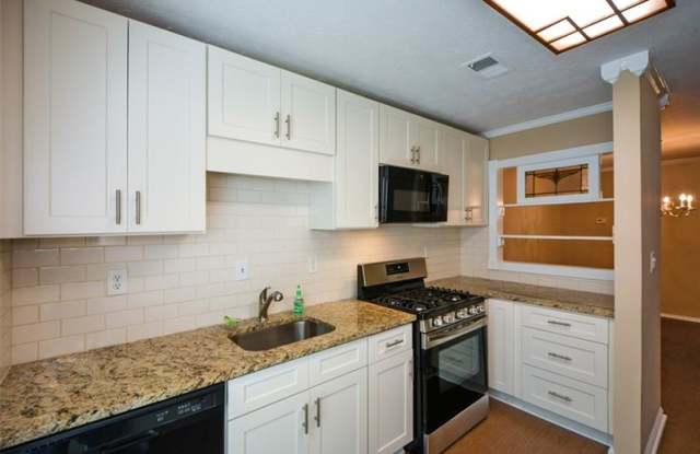 1410 Wynnes Ridge Circle SE Gallery 4