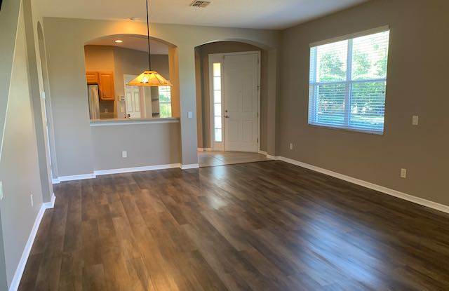1584 W Spring Meadow Loop Gallery 3