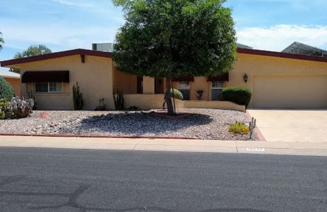 18629 N Kiva Dr - 18629 North Kiva Drive, Sun City, AZ 85373
