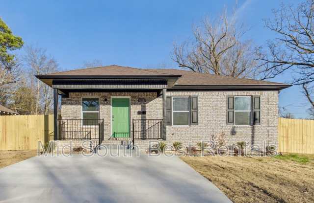 2113 S Martin St photos photos