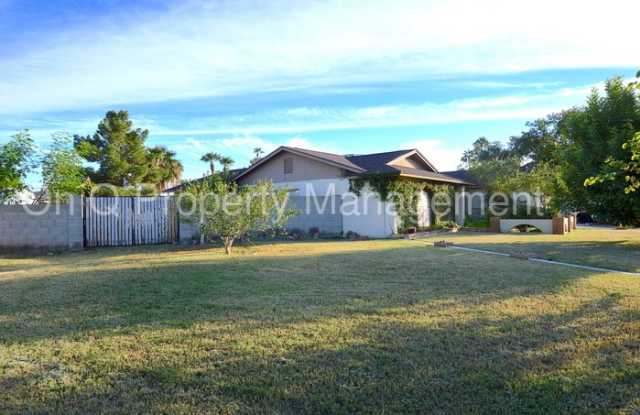 3111 West Marconi Avenue Gallery 2