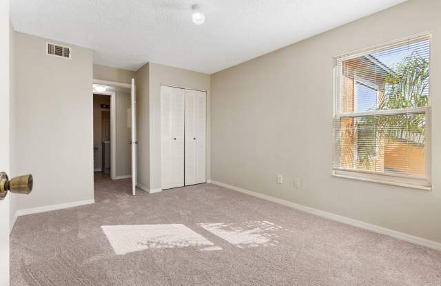 Venetian Place - 833 photos photos Venetian Place - 833 photos photos