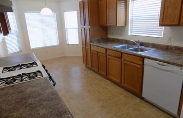 1133 San Simeon Drive - 1133 San Simeon Dr, Sierra Vista, AZ 85635