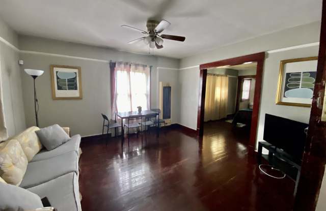 1126 East San Antonio Avenue #6 Gallery 2