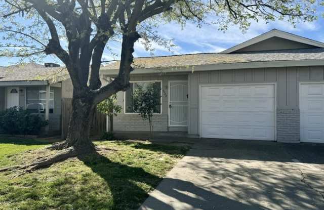 7022 Amsterdam Avenue - 7022 Amsterdam Avenue, Citrus Heights, CA 95621