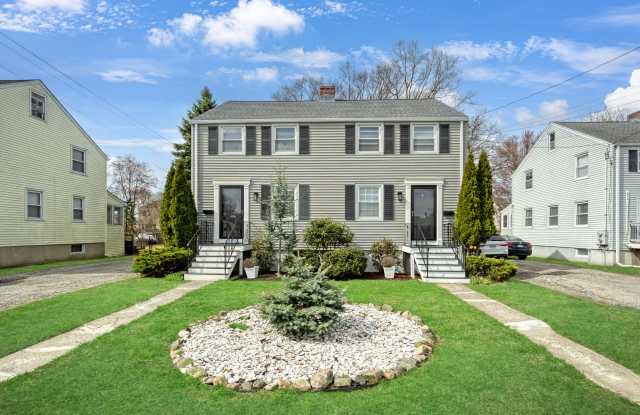 686 Reef Road - 686 Reef Road, Fairfield County, CT 06824 686 Reef Road - 686 Reef Road, Fairfield County, CT 06824