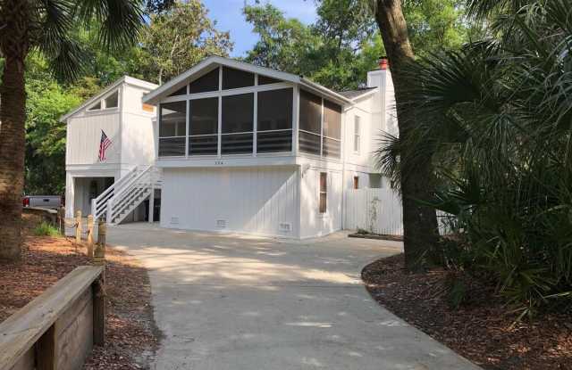 374 Perch Drive Gallery 1