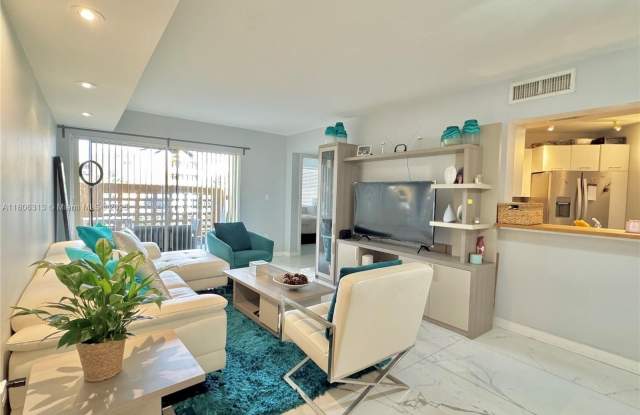 9701 Fontainebleau Blvd photos photos